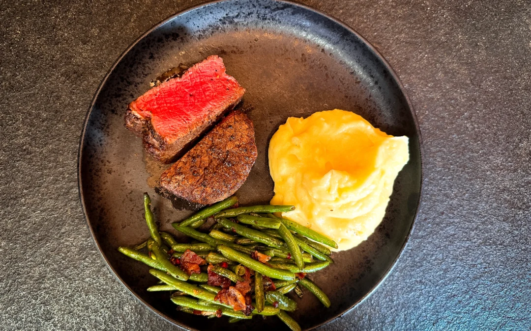 Rinderfilet mit Bacon Bohnen & Trüffelpüree