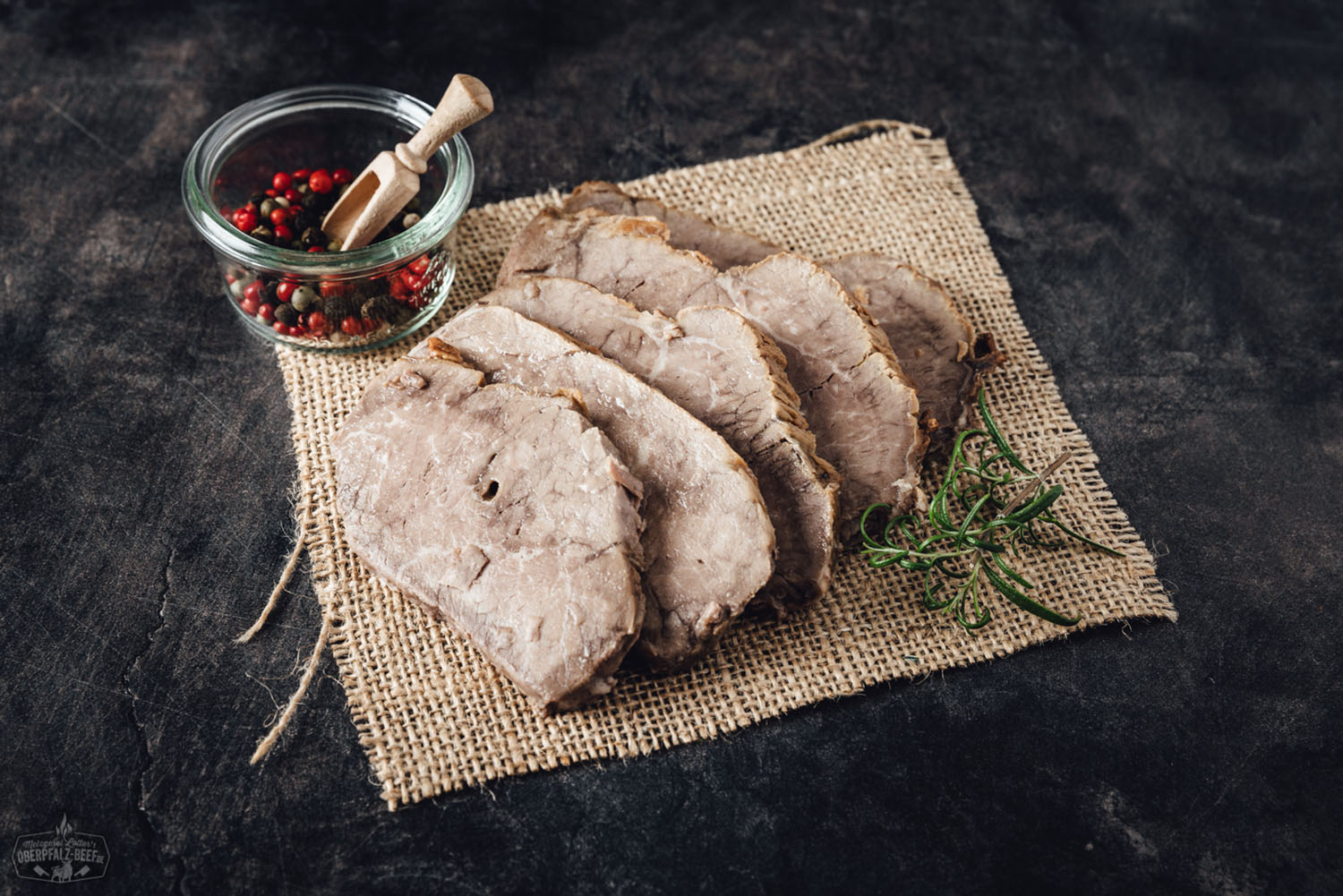 Portion Sous Vide vorgegarter Sauerbraten vom Rind