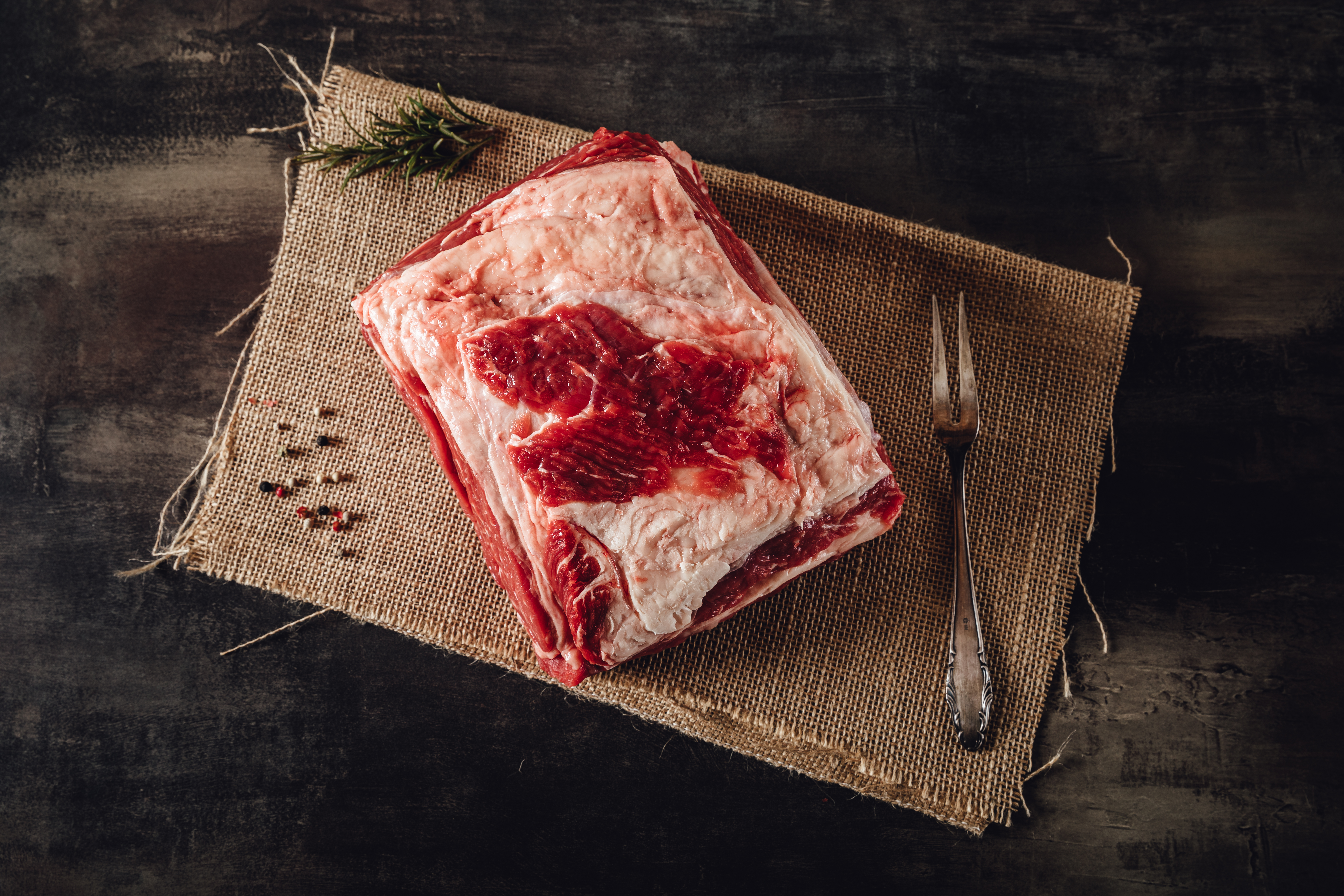 Bild eines Oberpfalz Beef Rindes, stand am 13. März 2018. Hochwertiges Rindfleisch aus der Region Oberpfalz in Bayern. Frisches Fleisch, nachhaltig produziert und regional vermarktet.